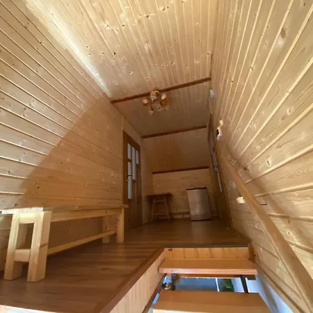 відпочинок в карпатах Casa vacanze Nizhniy Studenyy